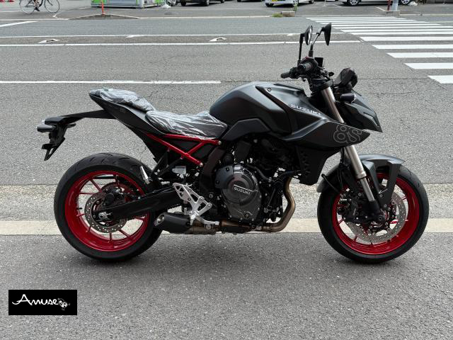 スズキ GSX-8S