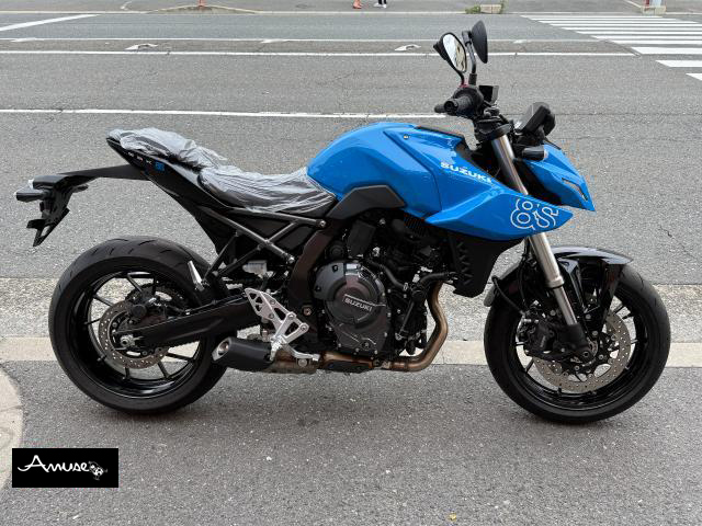 スズキ　GSX-8S