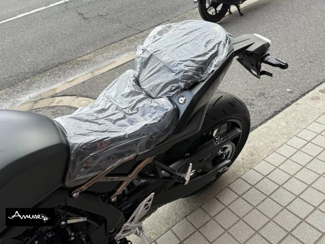 スズキ GSX-8T