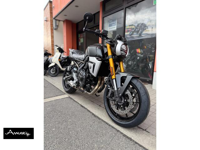スズキ GSX-8T