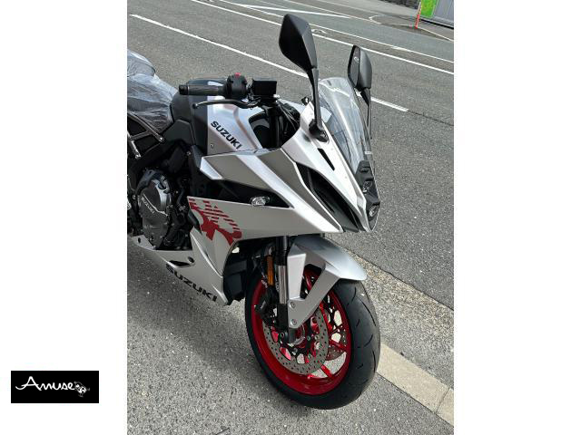 スズキ GSX-8R