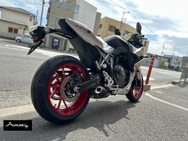 スズキ GSX-8R