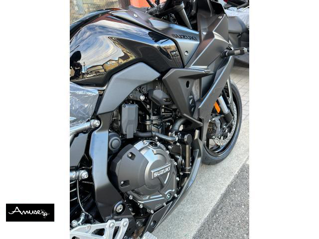 スズキ GSX-8R