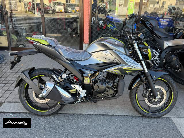 スズキ　ジクサー150