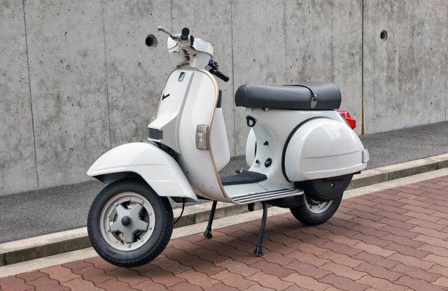 ベスパ　PX200FL2